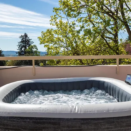 Apartamento - Jacuzzi E Vistalago Lesa